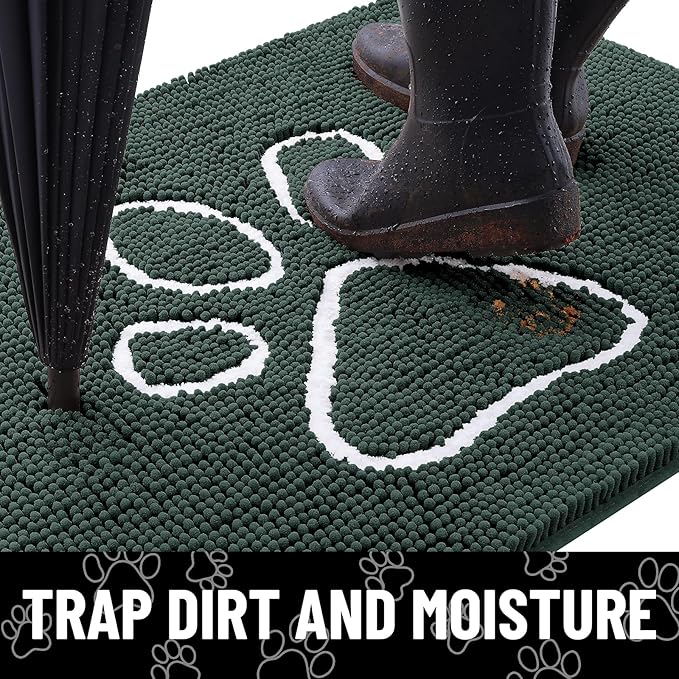 Smiry Dog Door Mat for Muddy Paws, Absorbent Dirt Trapper Non Slip Quick Dry Washable Chenille Mat for Mud Dogs, Entry Rug for Indoor and Outdoor (47x32 Inches, Green and White)